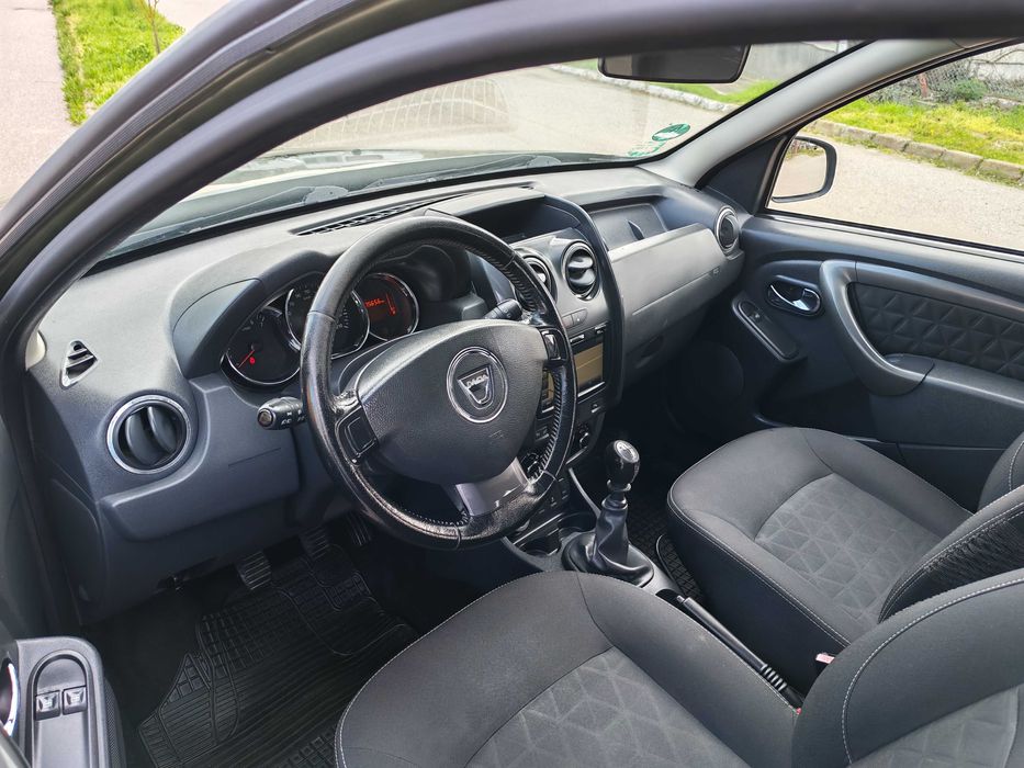 Dacia Duster 1.5 DCI, 110 CP, Climă, Navi, Tracțiune 4X4 Import Germania