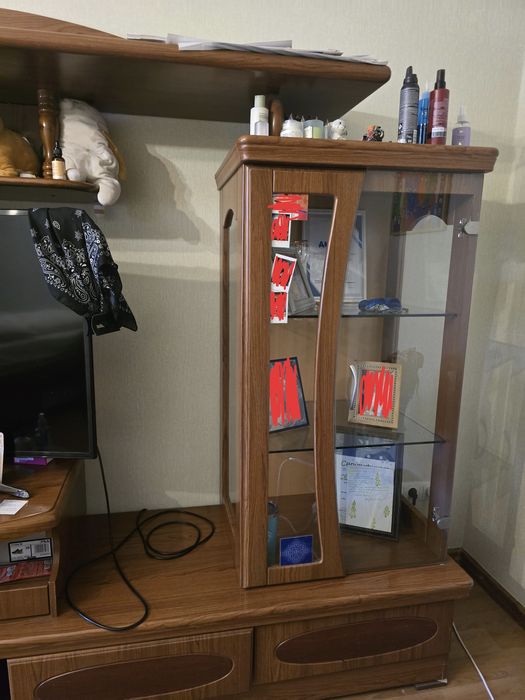 Стенка в гостиную