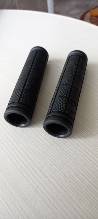 Продам  ручки на руль