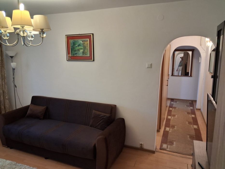 Inchiriez apartament 3 camere Iaşi