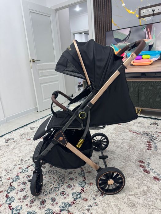 Продам коляску, новая.