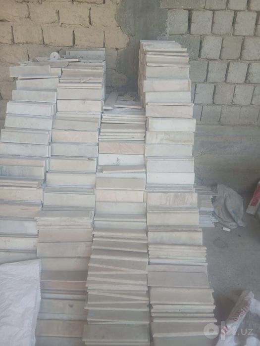 Devor uchun chiroyli tosh narxi kelishiladi