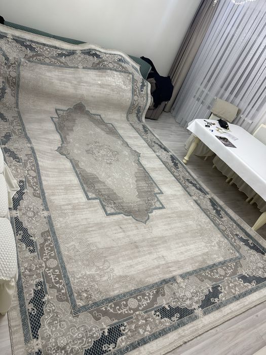 Продам ковер , 3*5