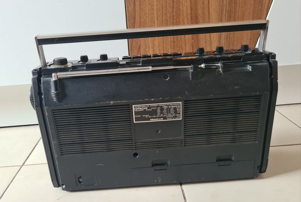 Hitachi TRK-5190EW Boombox Radio Casetofon Vintage Retro Vechi
