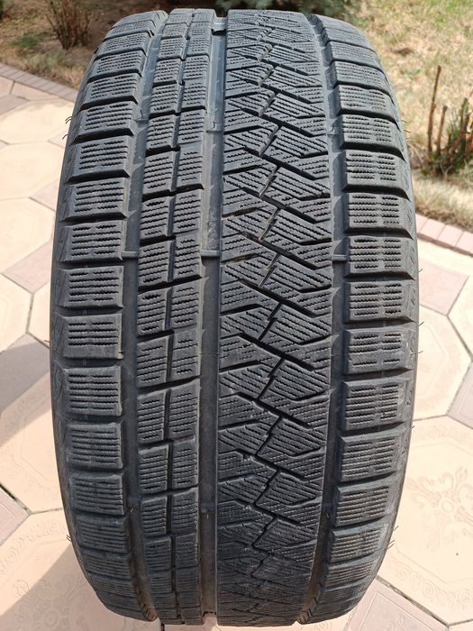 Зимние шины TRIANGLE SNOWLINK 255/45 R19 Липучка