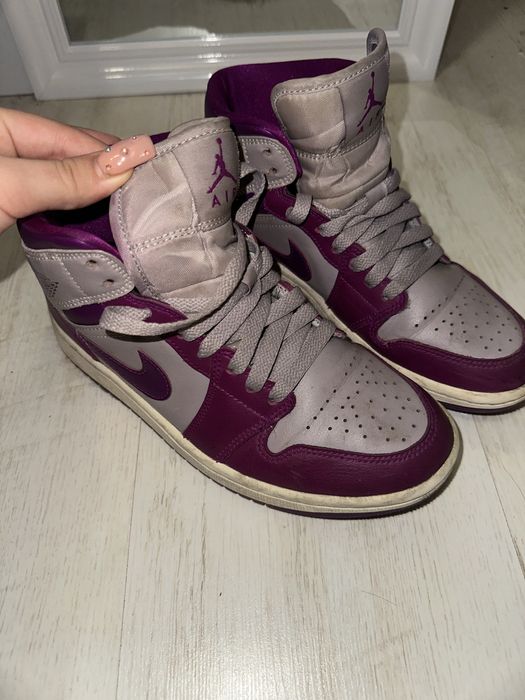 Nike dunk low, Jordan 1 mid, jordan 1 low