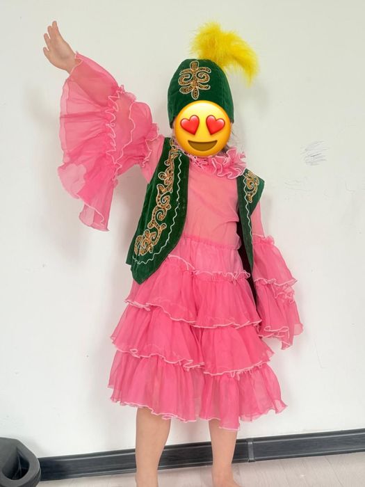 Ұлттық қыз бала көйлегі (3–4 жас)