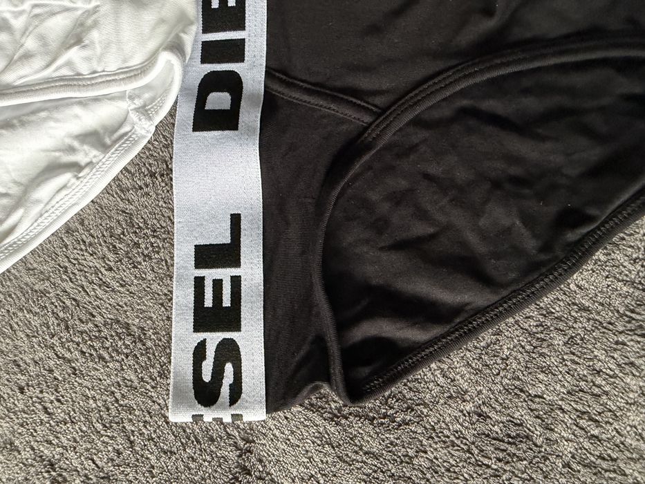Diesel Umbr-Andre set 3 chiloti barbatesti alb-negru-negru cu logo marimea L noi originali