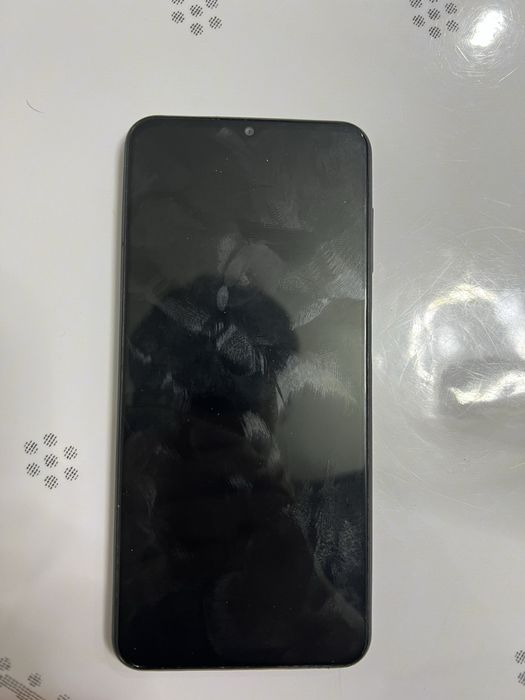 Самсунг а 13 сатылады 32000  срочна