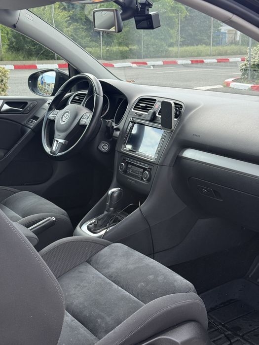 VOLKSWAGEN Golf 2011 — imagine 5