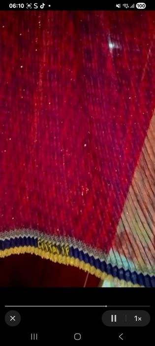 Haine roșie cu pietre Cristian Dior de vanzare