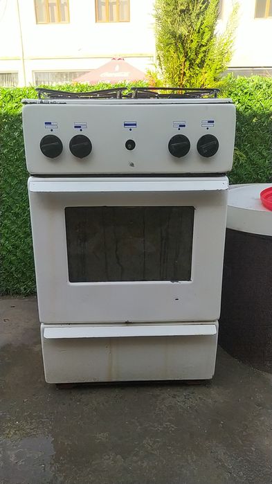 Газ плита в хорошем состоянии