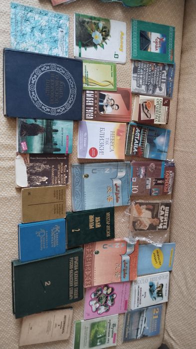 Продам книги срочно