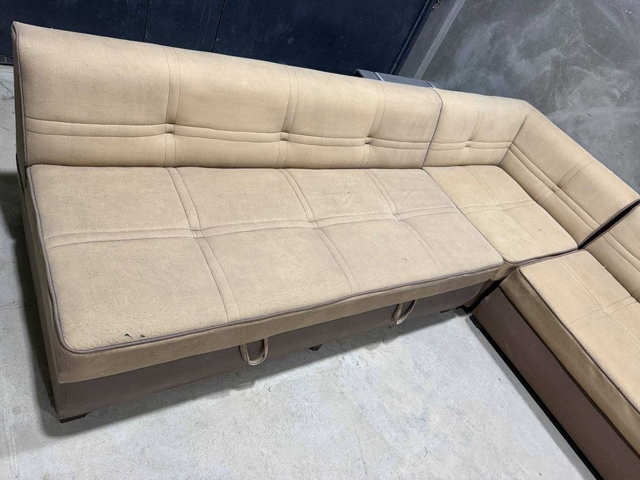 Mehmonxona / TV xona uchun mebel