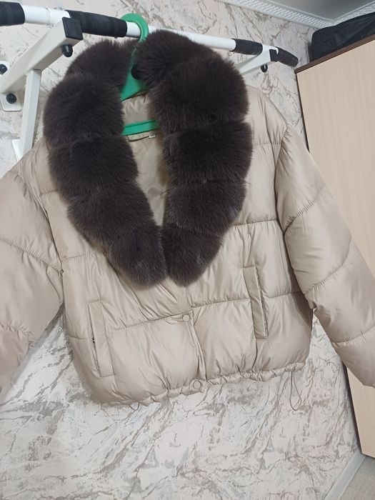 Продам Куртку новая