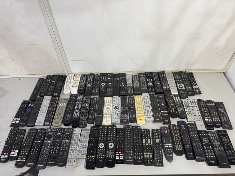 Дистанционно / ни управления (всякакви)