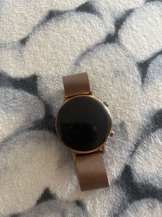 Vând smartwatch huawei gt2