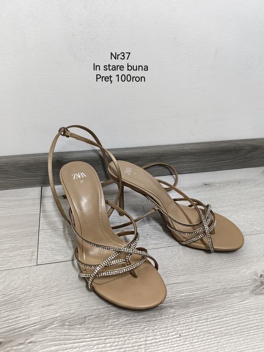Pantofi/ sandale