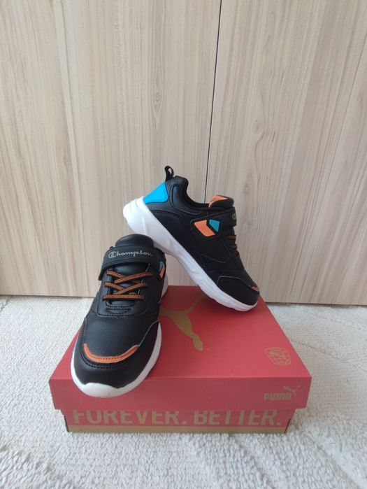 Детски кецове Adidas, Puma и Champion.