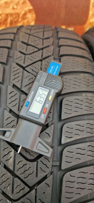 2 Anvelope Pirelli 205 60 R17 M+S . Dot 2018