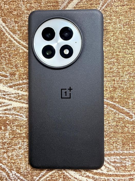 One Plus 13 , 16GB RAM