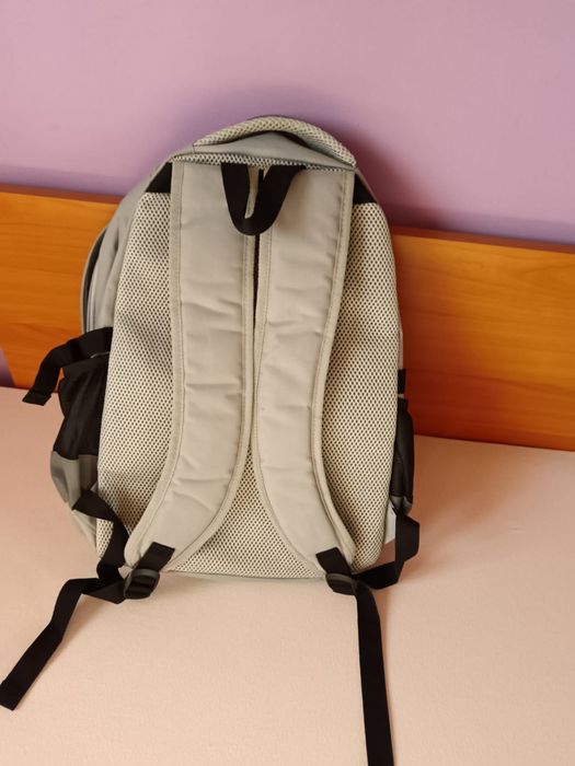Vând Rucsac Leptop Unisex Nou