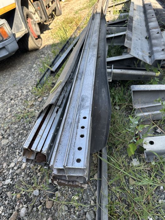 Grinzi/traverse de semiremorci Schmitz si Schwarzmueller dezmembrari r