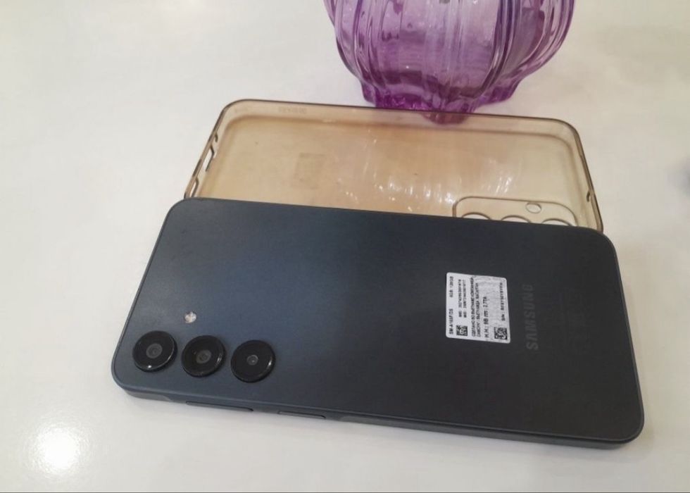 Продам самсунг а 16, 6/128 память