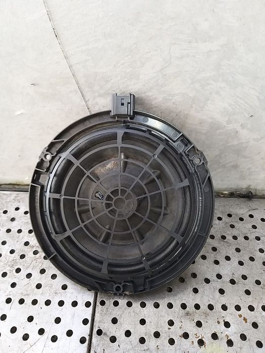 Boxa audio stanga fata peugeot 508 1 2010