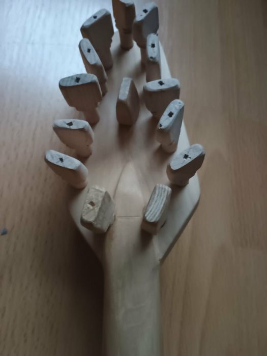 Продавам майсторска гъдулка