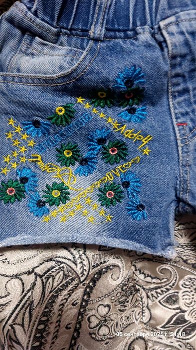 Джинсовые шортики для девочки