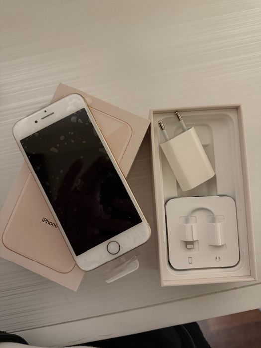 IPhone 8, 64 GB, Gold