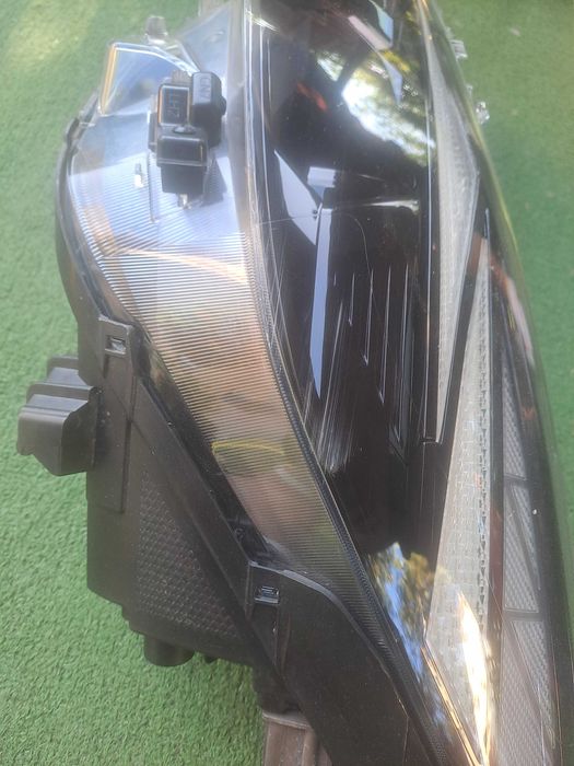 Far original stanga Led Xenon Hyundai Elantra CN7
