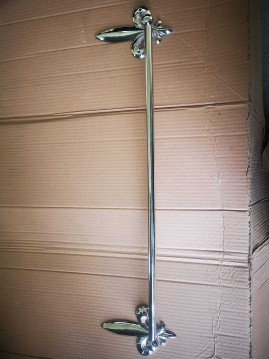 Аксесоари за баня  от масивен месинг с хром-никелово покритие