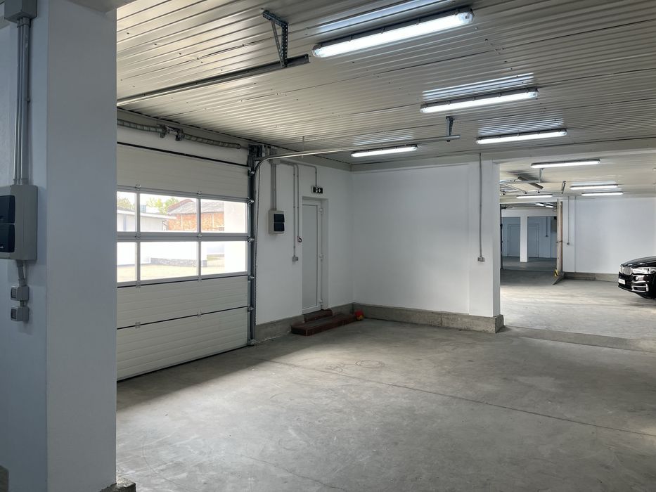 Vand Hala Industriala /Depozit Logistic  1200 mp cu teren 3500 mp in Roman