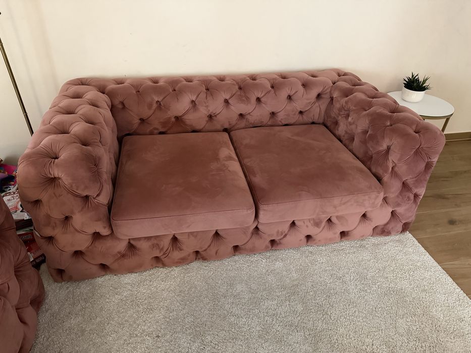 Canapele Chesterfield