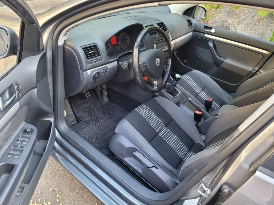 VW GOLF 5 UNITED, Mașină Nefumători Bine Întreținută, Unic Proprietar, Adusă din Germania