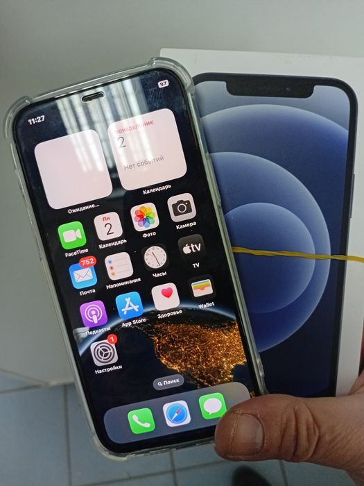 телефон айфоне  12