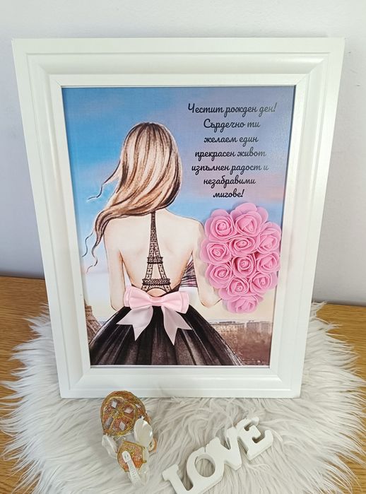 Ръчно изработени картини с декорация от вечни рози!