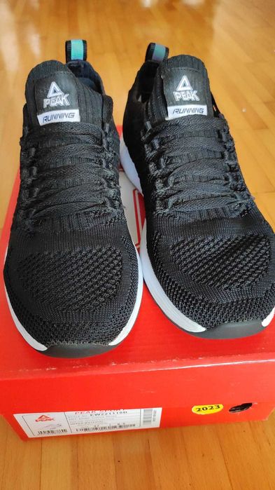 Adidas Peak RUN alergare