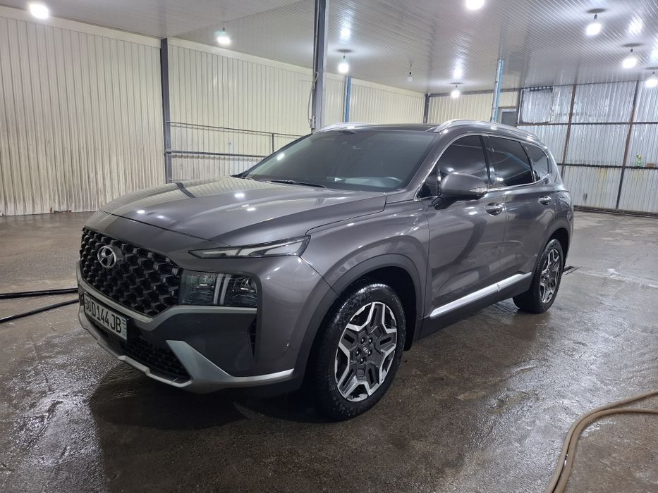 Hyundai santafe 3.5 2023 yil.
