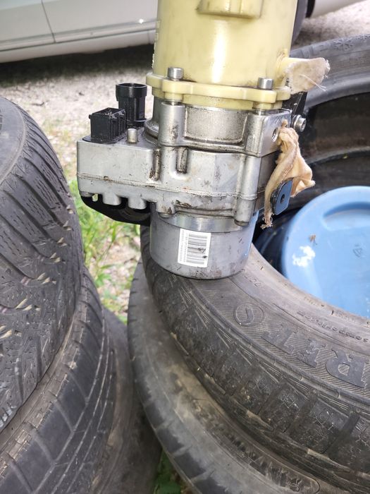 Хидравлична помпа за Дачия