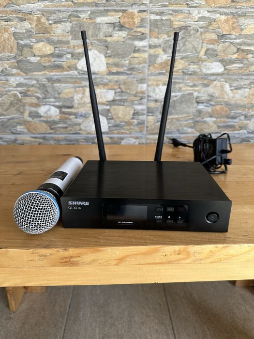 Vand microfon shure qlx d24