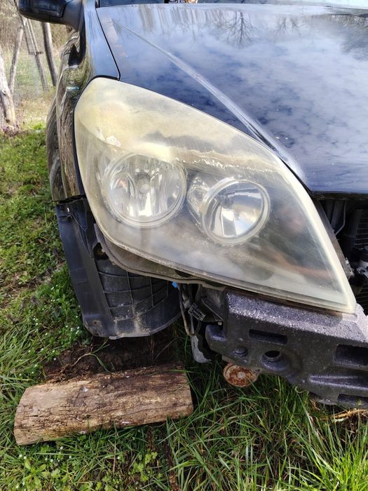 Opel Astra H   se Dezmembrează