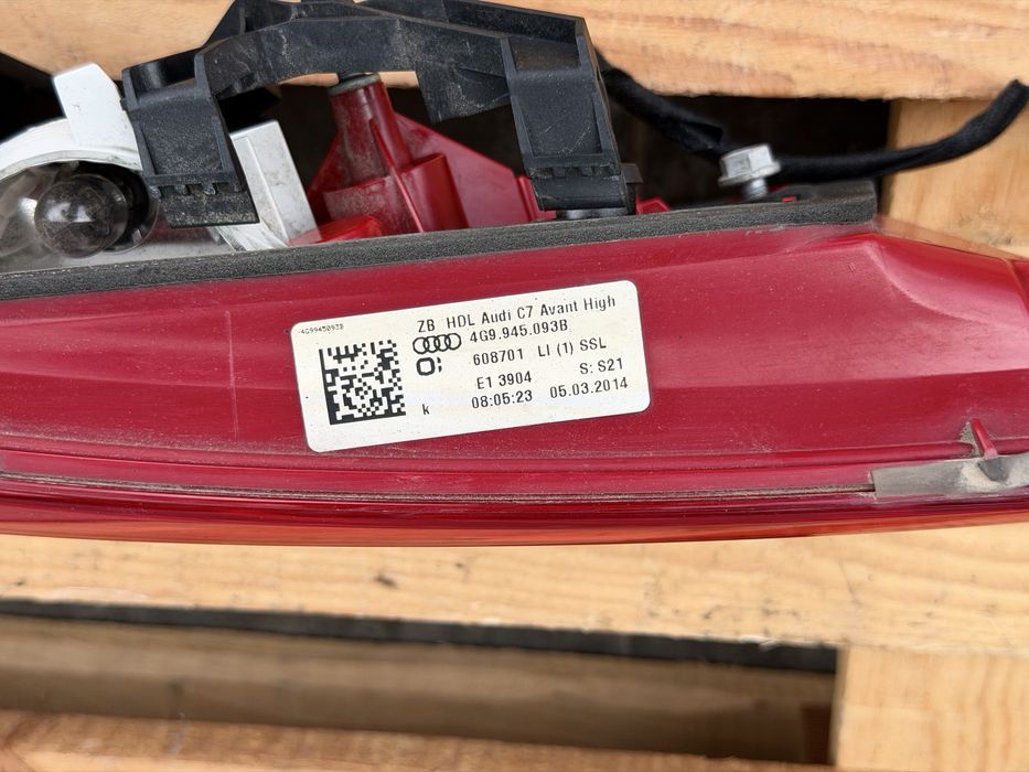 Комплект стопове AUDI A6 C7 4G Комби