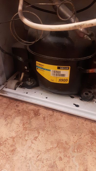 Продам Холодильник б/у