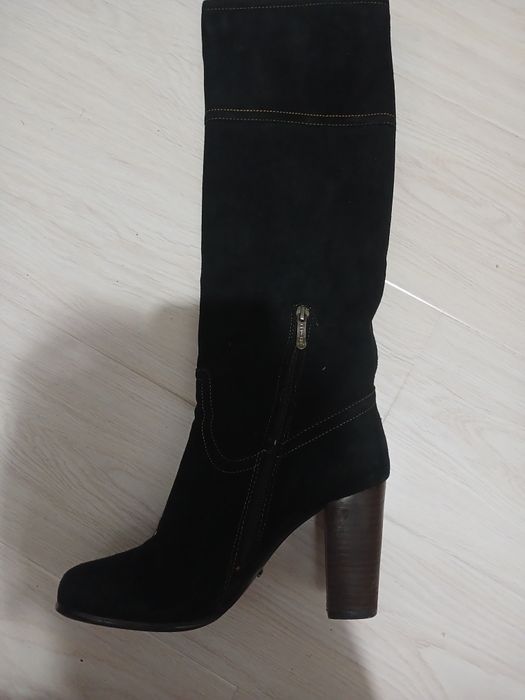 Продам обувь на каблуках