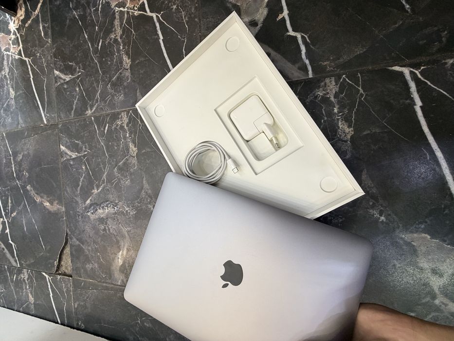 Macbook M1  100% 11 цикл