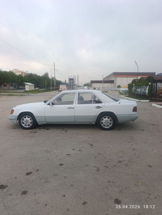 Срочно продам Мерседес 124 объем 2плита