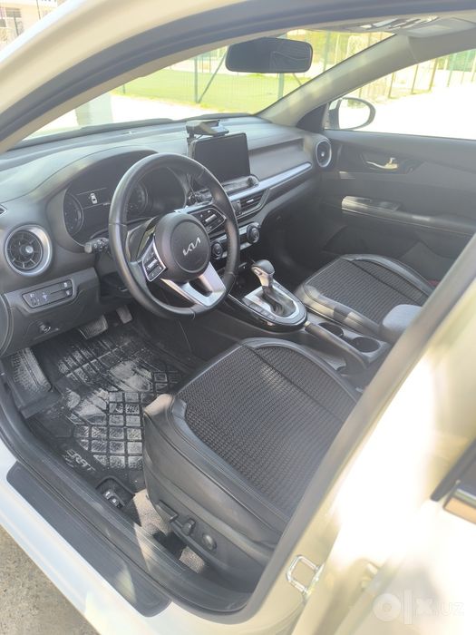 Kia cerato Luxe+ 2.0